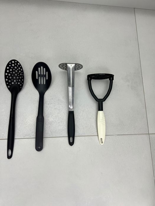 Vand ustensile plastic pentru bucatarie