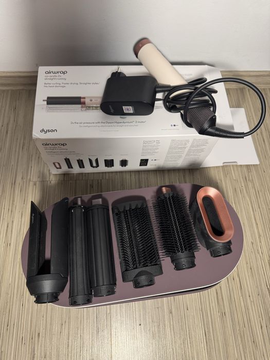 Dyson Airwrap Coanda 2x - Nou (folosit de 3 ori)