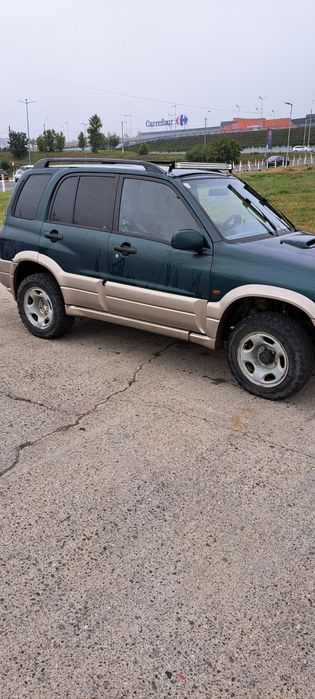 Vând Grande Vitara
