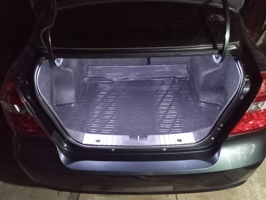 Автомобиль Chevrolet Nexia