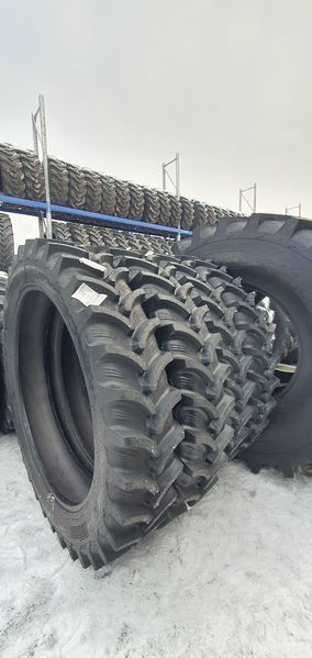 300/95R46 radiale de la OZKA noi pentru utilaje legumicole 12.4-46