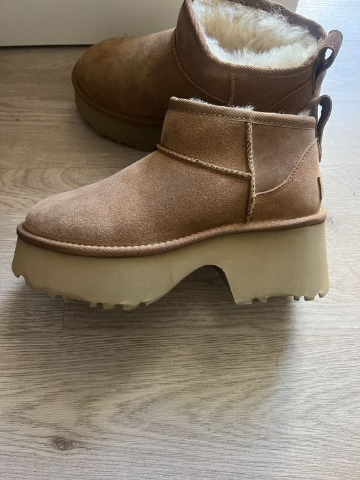 Чисто нови боти UGG