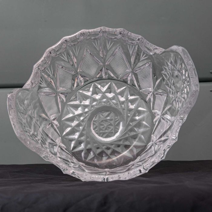 Кристални купи и пепелник