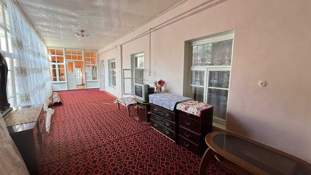 Продается Дом 4,8 сотик Намозгох дом на 1 линии