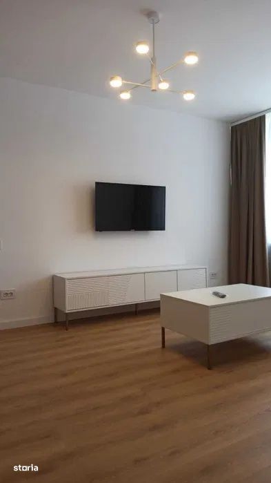 Apartament 3 camere | Renovat | Piata Abator