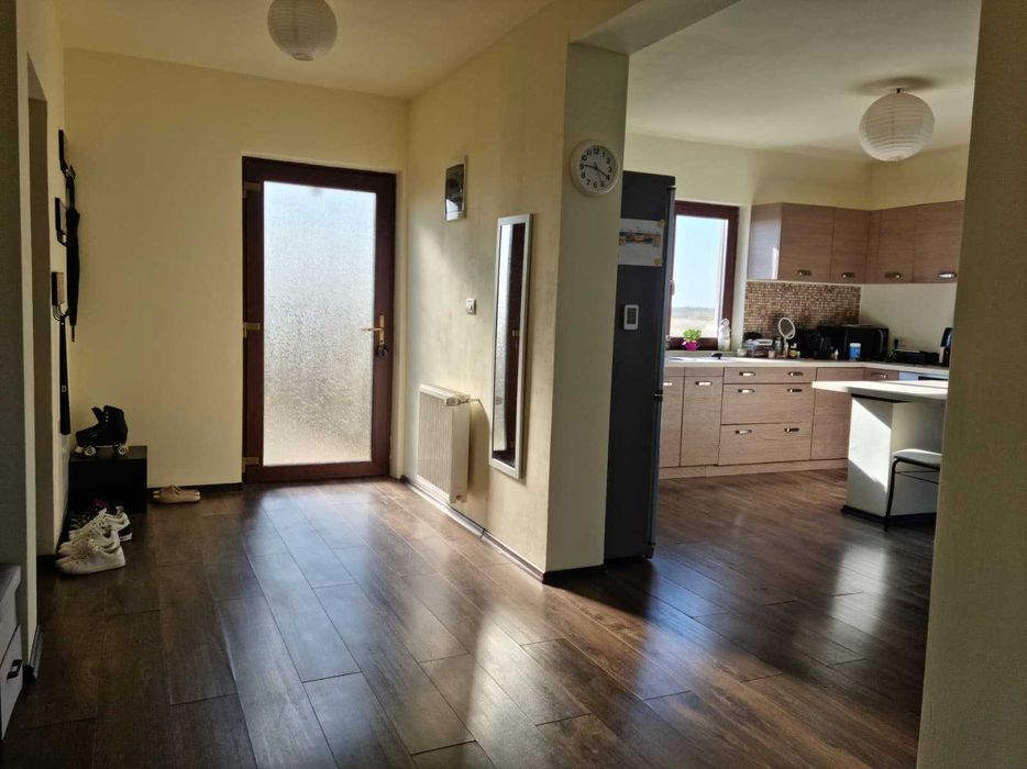 Casa individuala direct de la proprietar 5 camere Mosnita Noua