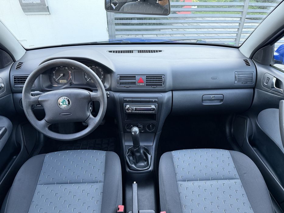SKODA Octavia 2008 — imagine 5
