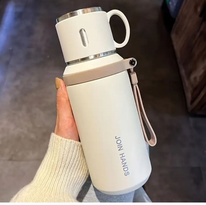 Термос с чаша за топло и студено до 12 часа