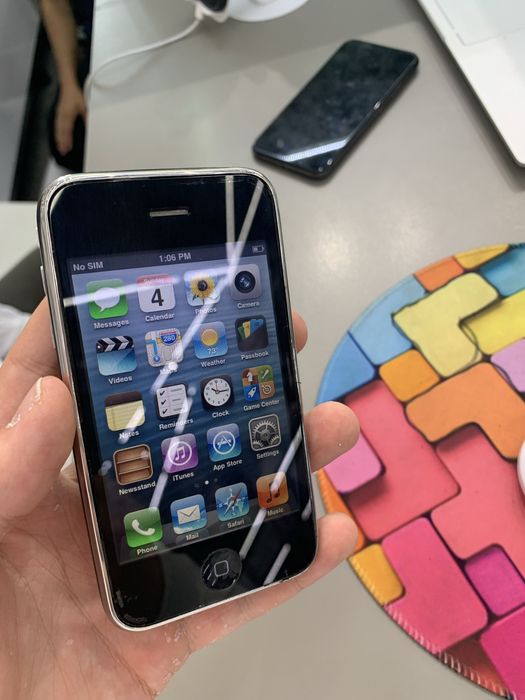Iphone 3GS С родной коробкой!(karobkali)