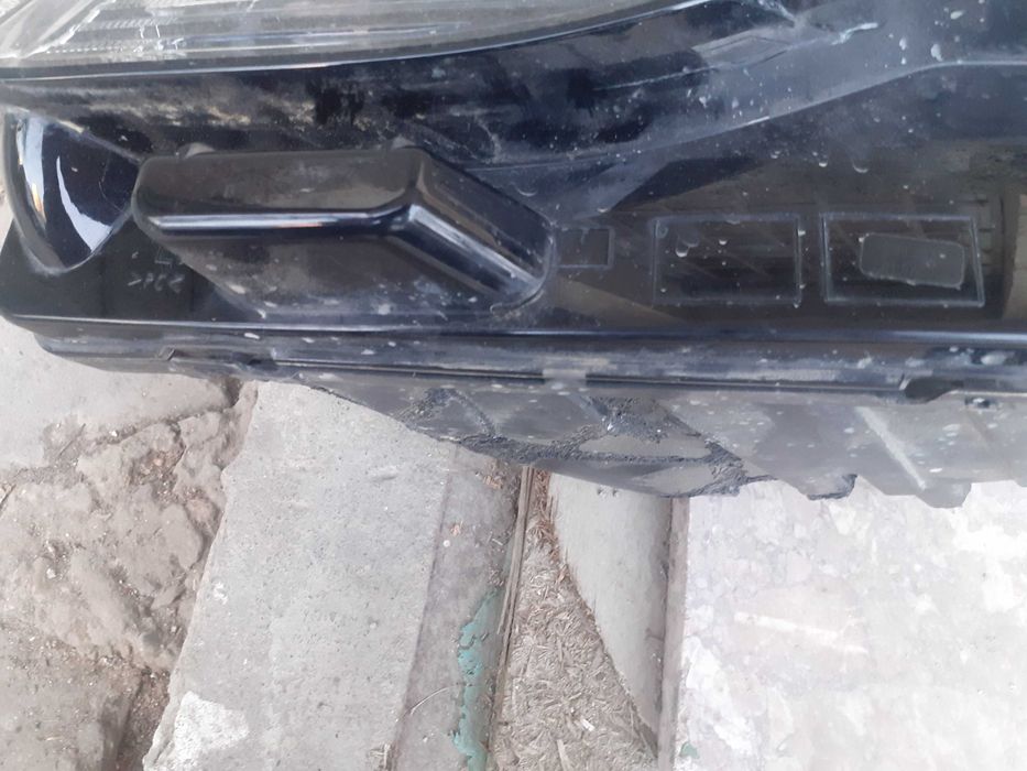 Фар за Пвжо втора употреба