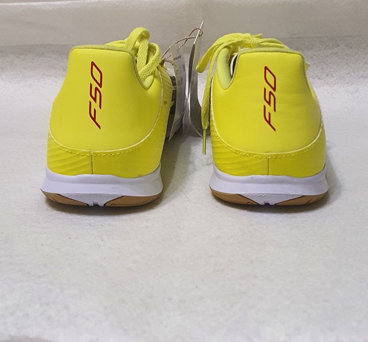 Adidas F50 Club IN Ghete Fotbal Sală, Galben-Negru, Mărimea 45 1/3