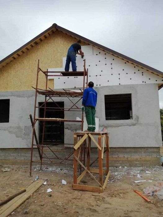 Case pe structura metalica