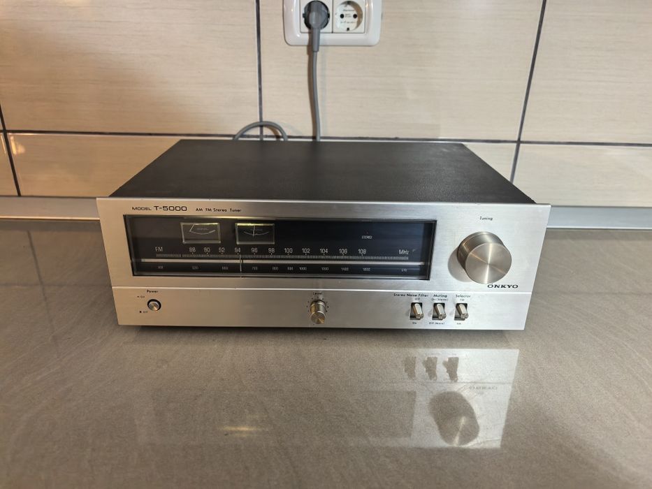 Tuner Onkyo T5000 receiver radio