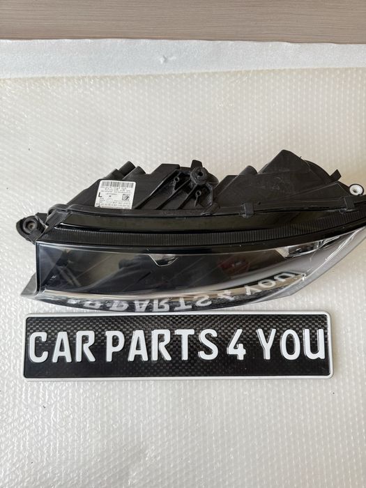 Фар ляв Skoda Fabia 3 facelift Шкода Фабиа Перфектен