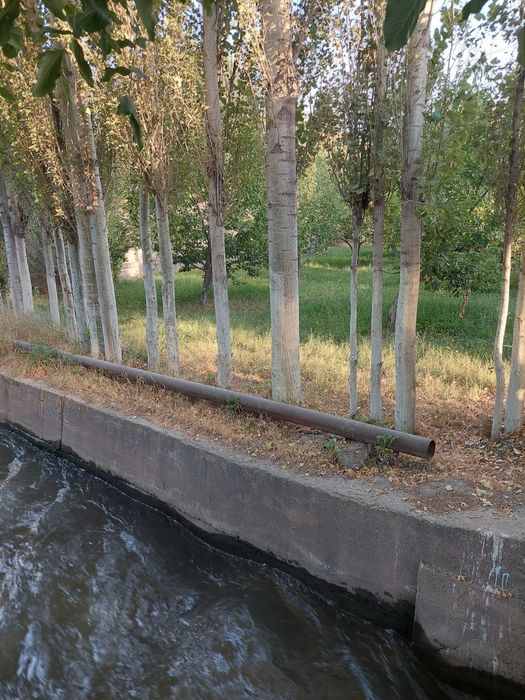 Срочно Охангарон шахрида кадастри бор ер сотилади