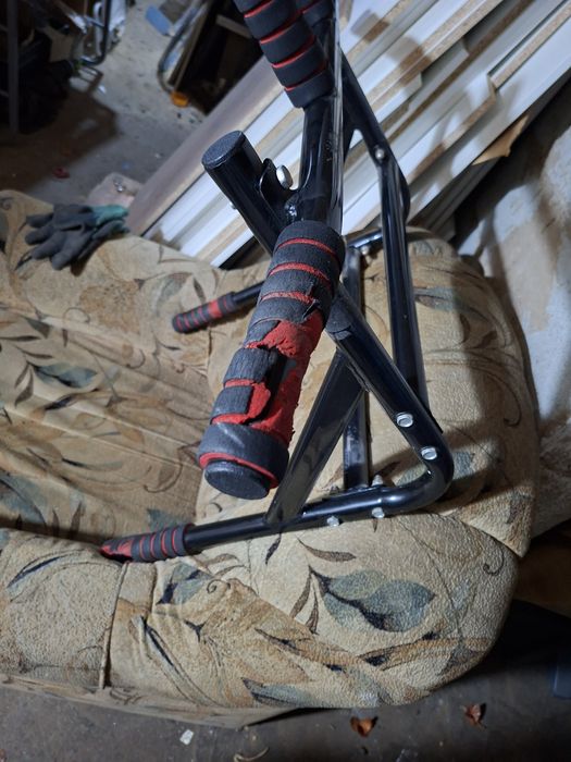 Продам настенный турник