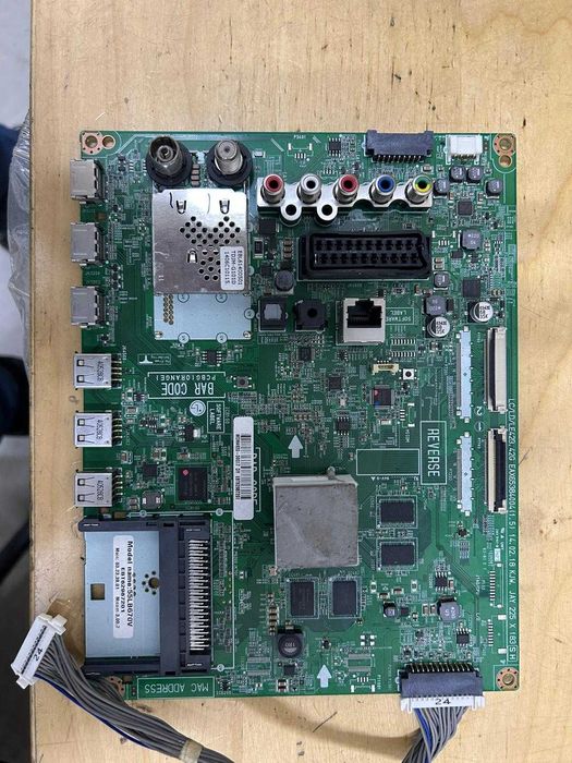 Placa de baza TV LG 55LB670V