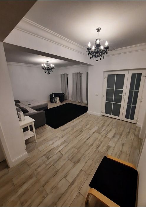 Pf. Se Inchiriaza În Spate Hanul Visoianu