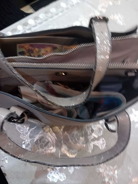 Дамска сива  чанта