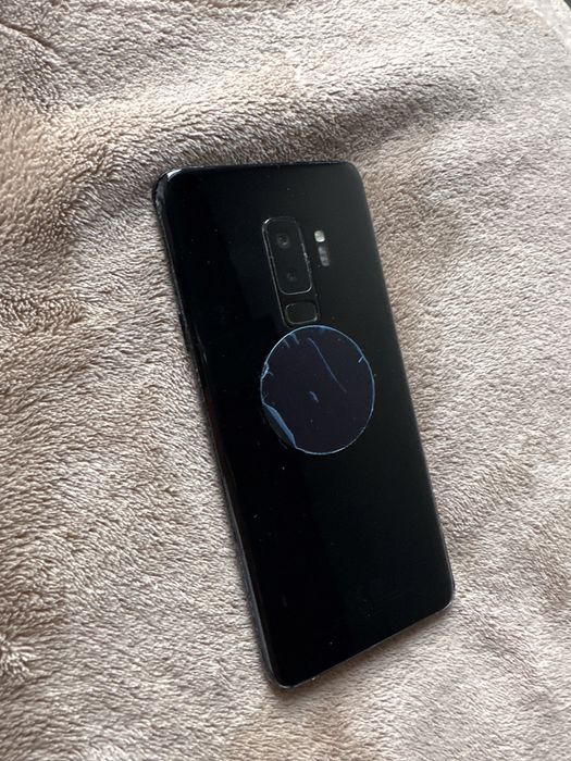 Продам телефон Samsung s9 plus