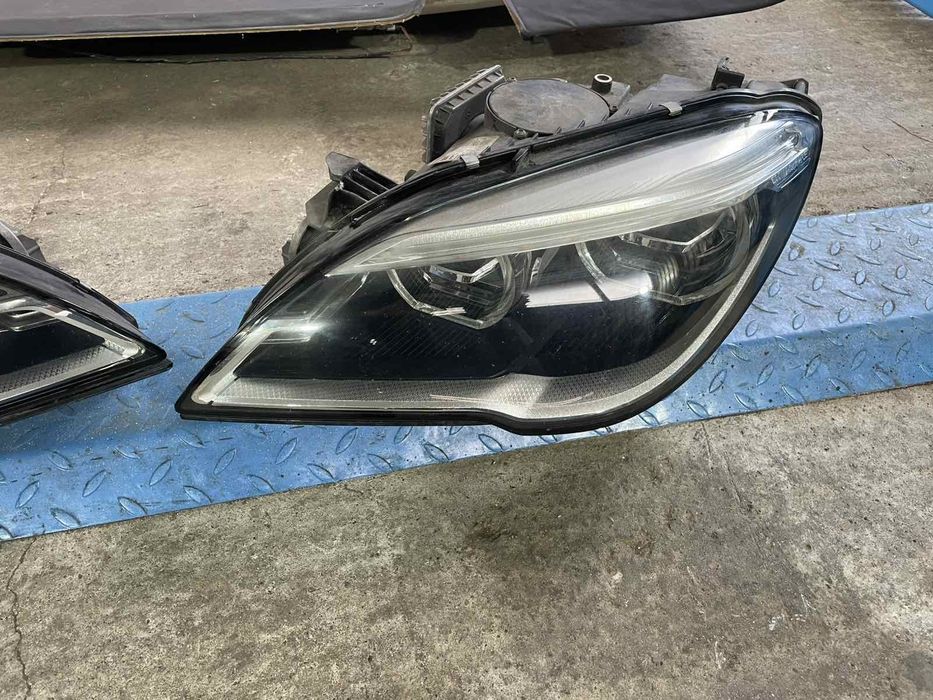 Adaptive LED фарове за BMW F06