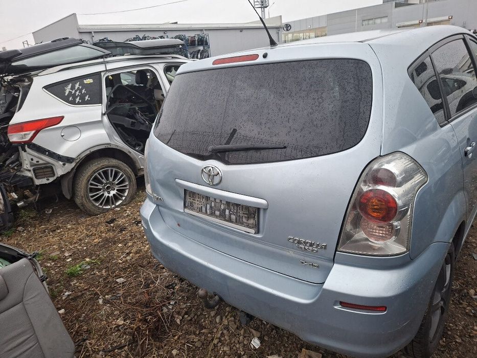 Trager Toyota Corolla Verso (2004-2009) 2006