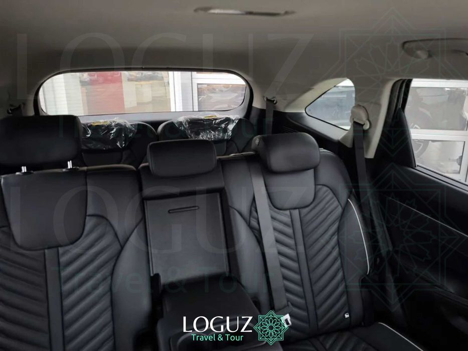 Family crossover with a driver: comfort and safety across Uzbekistan