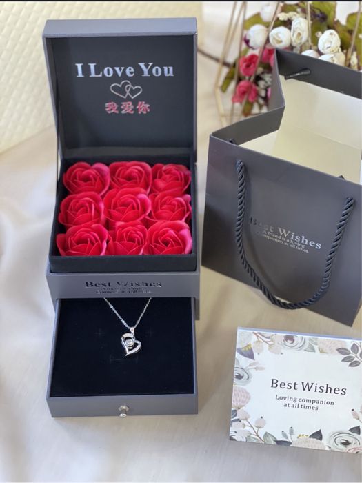 Кулон я тебя люблю на 100 языках