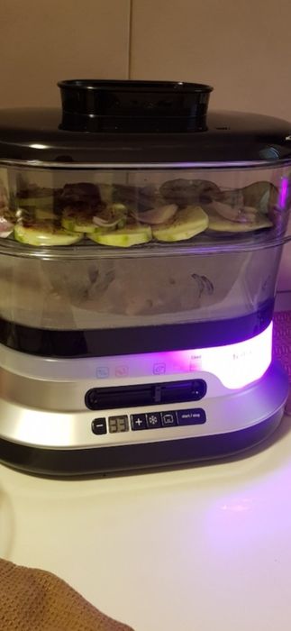 Aparat de gatit cu aburi