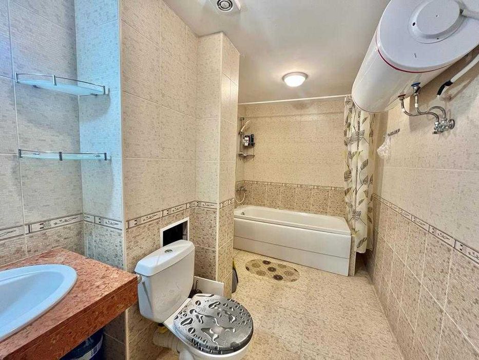 Предлагаме голям двустаен апартамент в Слънчев Бряг с морска гледка!