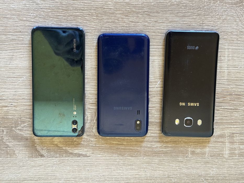 11 броя телефони за части Samsung / Huawei и други