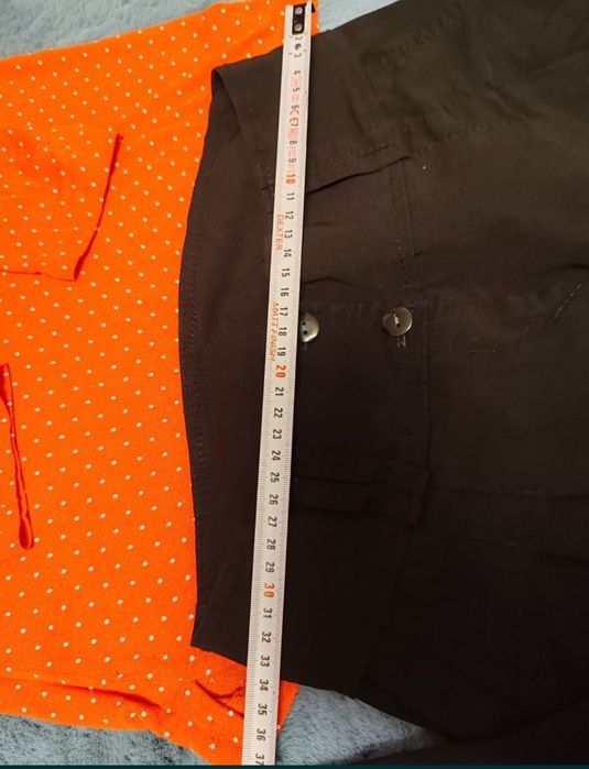 Set bluza Stradivarius și pantaloni eleganti