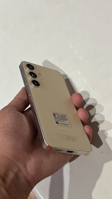 Samsung S24 256gb Срочно