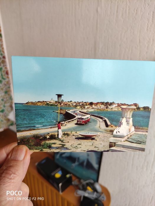 Руски картички (СССР) за празника на жената и 28 колекционерски