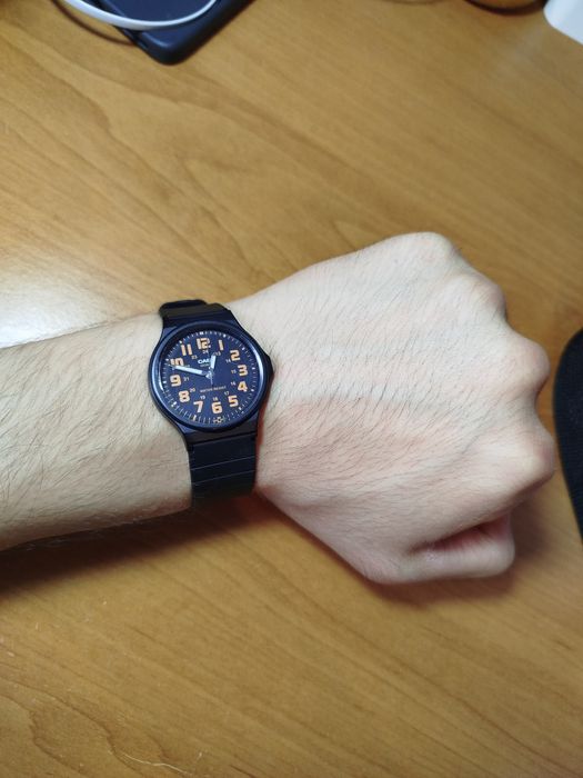 Продаю часы Casio