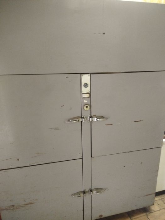 Холодильник 380влт