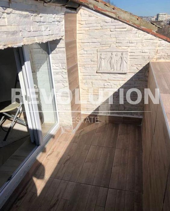 Дава се под наем Едностаен апартамент в Варна, Общината - 16 кв.м за 350 € - Снимка #7