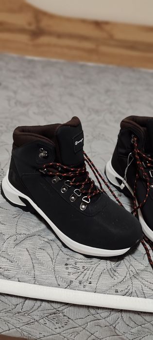 Зимни обувки боти