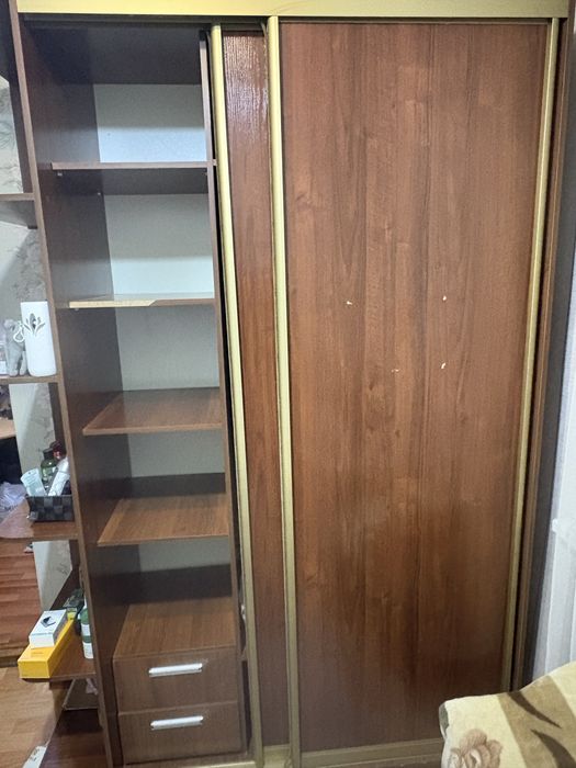Продам шкаф-купе Б/У