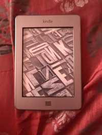 Carte electronica  Kindle generație 4 Bistrita • OLX.ro