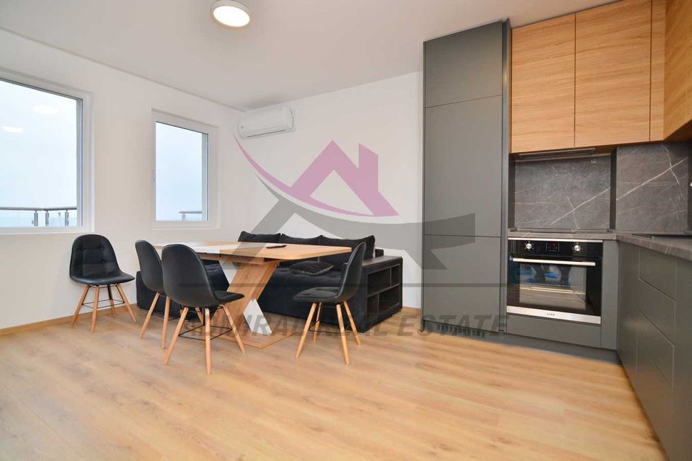 Дава се под наем Двустаен апартамент в Варна, Възраждане 3 - 60 кв.м за 400 € - Снимка #1