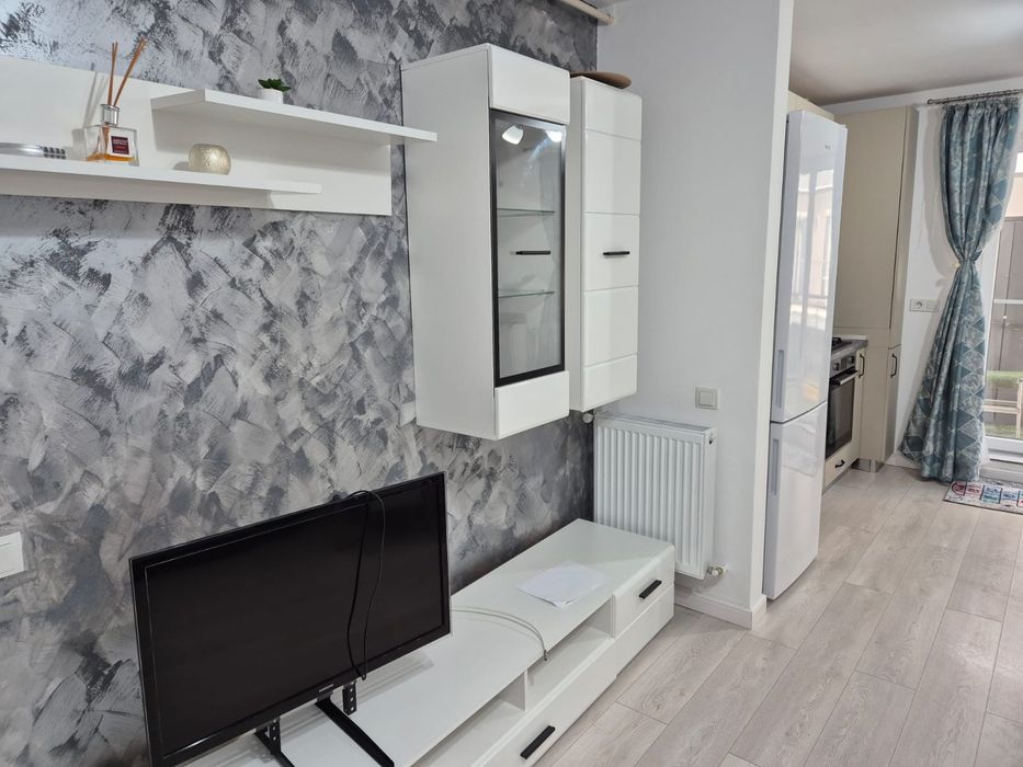 Închiriez apartament 2 camere
