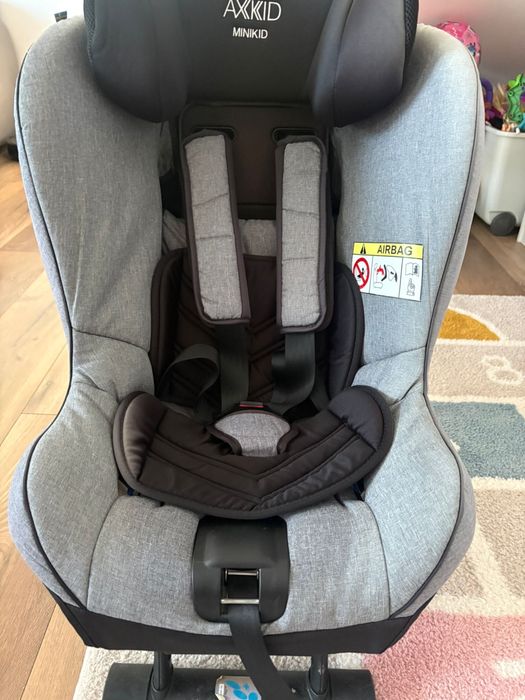 Vand scaun auto Axkid