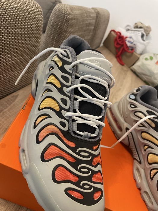 Vand nike tn marimea 43 intr o conditie foarte buna