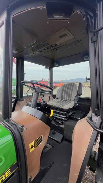 Tractor John Deere 3350