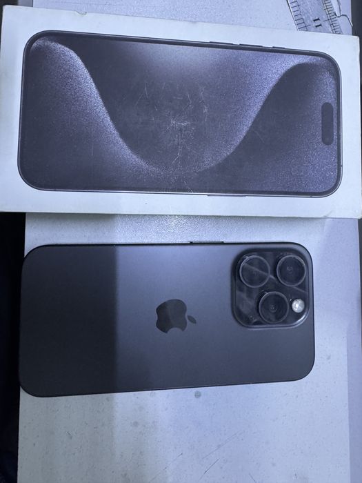 Айфон 15 про 256 гб, 88 емкость