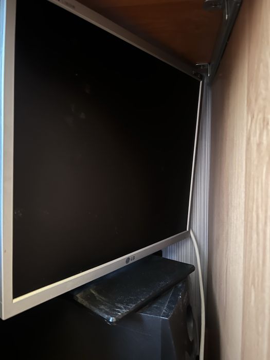 продам комплект пк и колонки