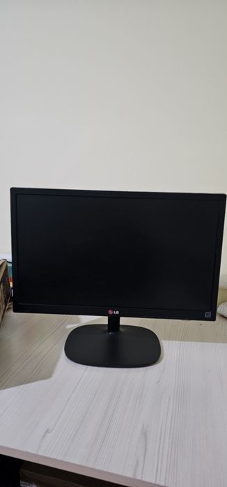 Продам монитор LG