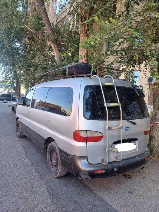 Продается машина Hyundai Starex