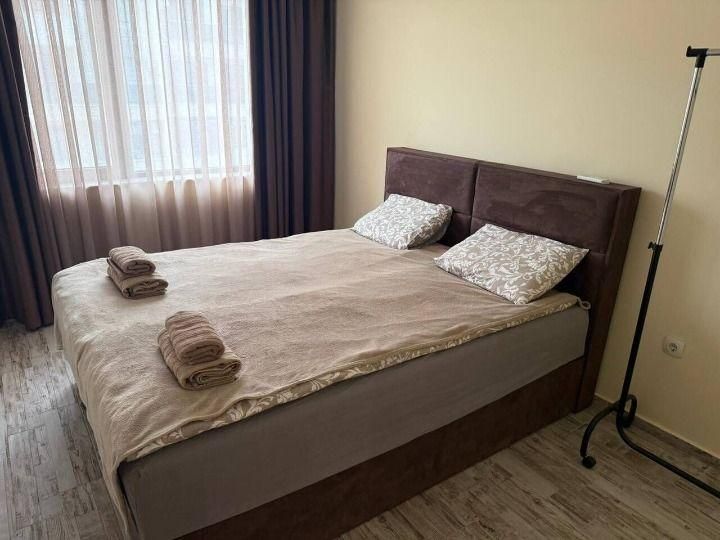 Дава се под наем Тристаен апартамент в Пловдив, Южен - 100 кв.м за 1020 € - Снимка #4